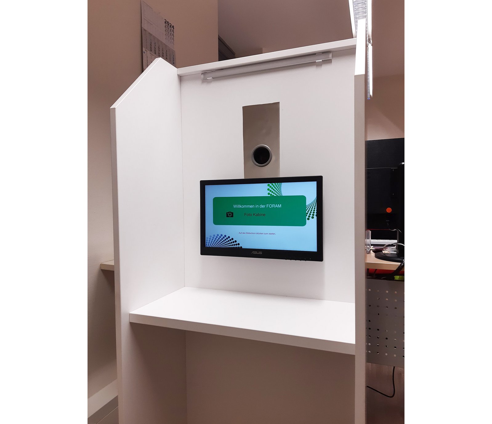 zeigt Fotobox