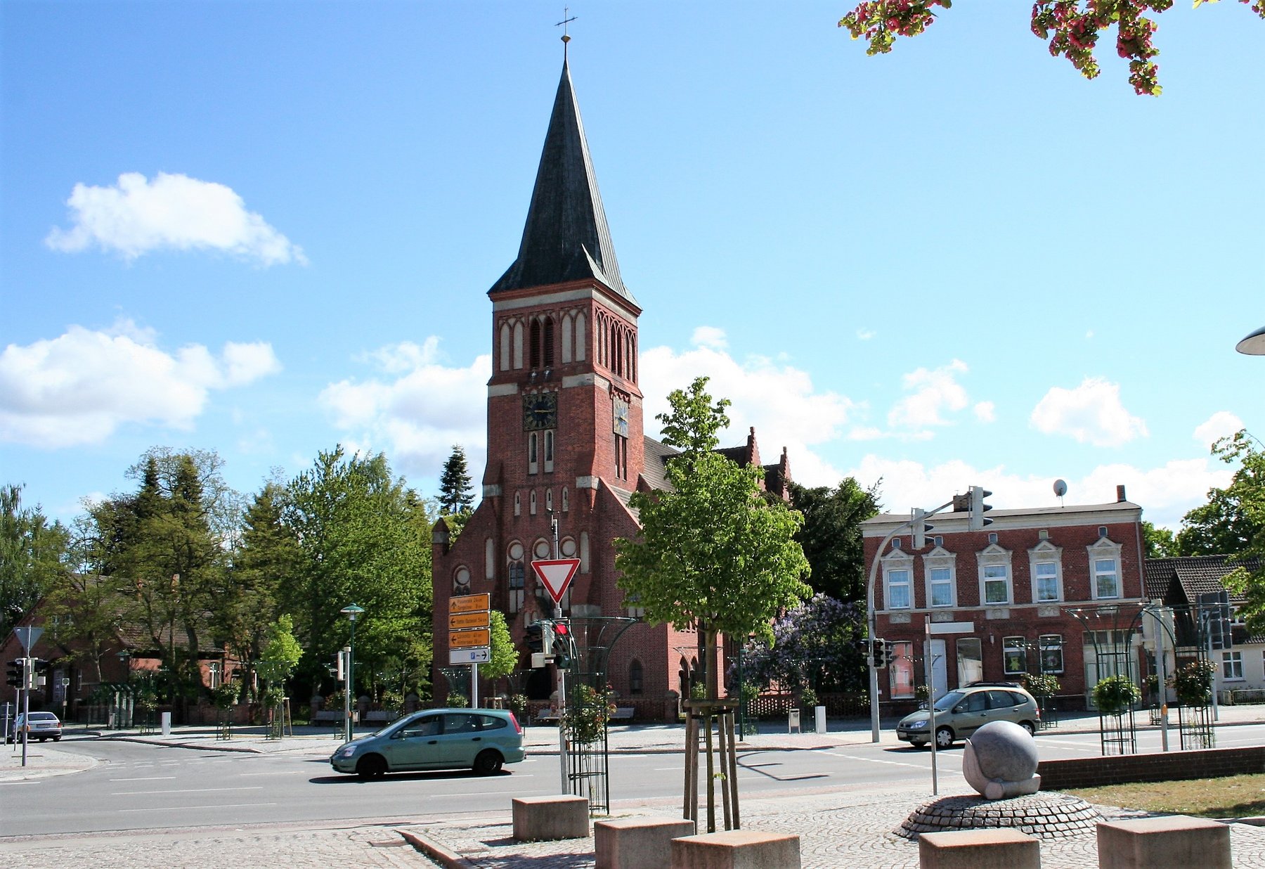 Stadtzentrum Eggesin mit Fachwerkkirche